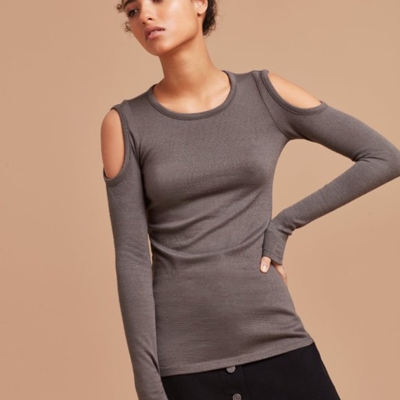 Aritzia Wilfred Free Arrington Cold Shoulder Tee S